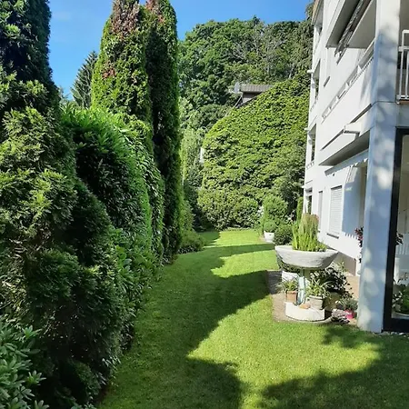 At The Lichtentaler Allee * באדן-באדן